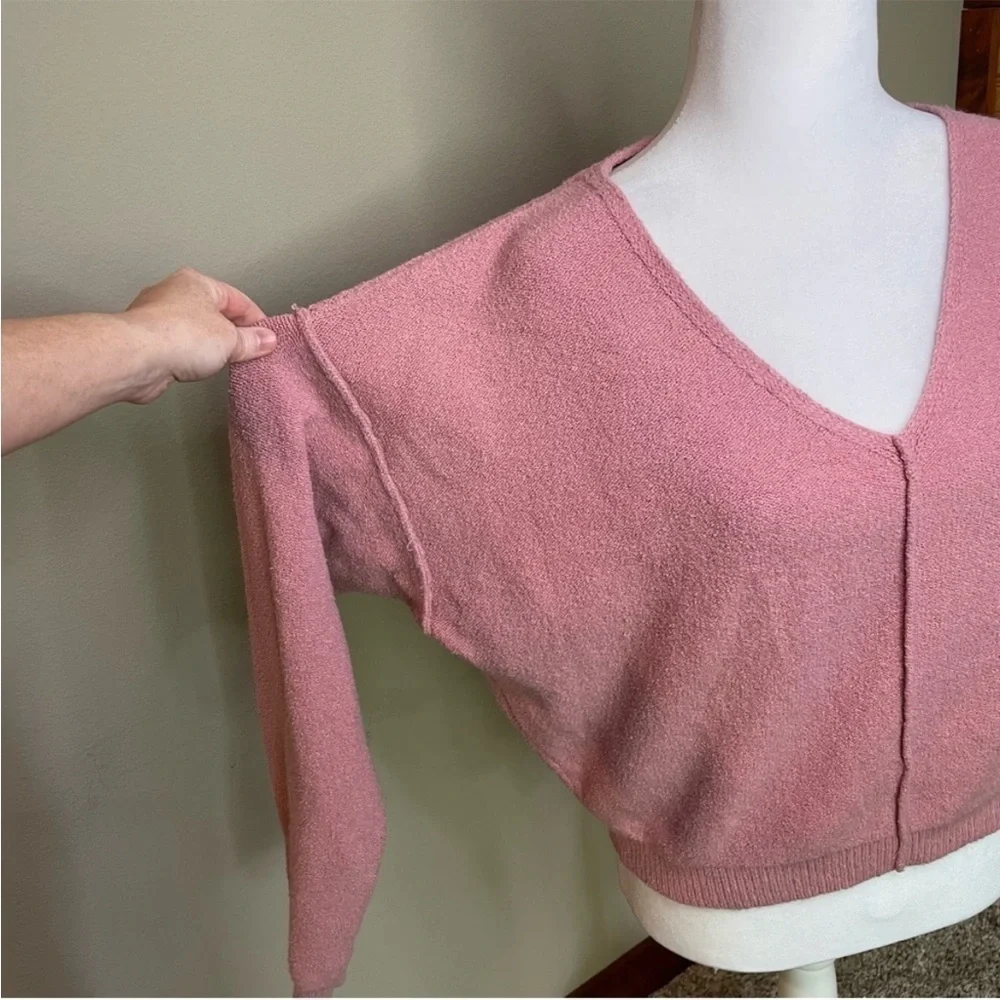 Free People Take Me Places Pink Oversized V-Neck Sweater Extra Small